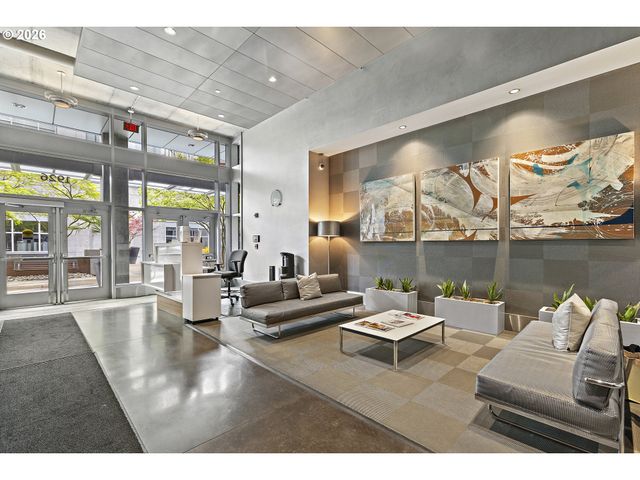 1926 W BURNSIDE St 812, Portland, OR 97209