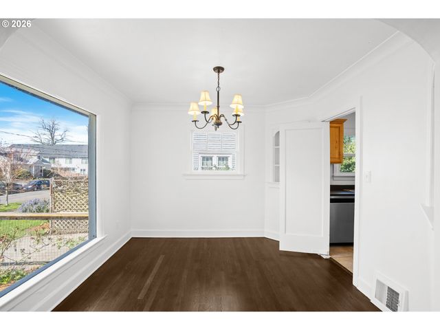 6312 N MONTANA Ave, Portland, OR 97217