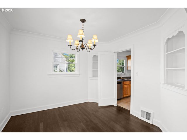 6312 N MONTANA Ave, Portland, OR 97217