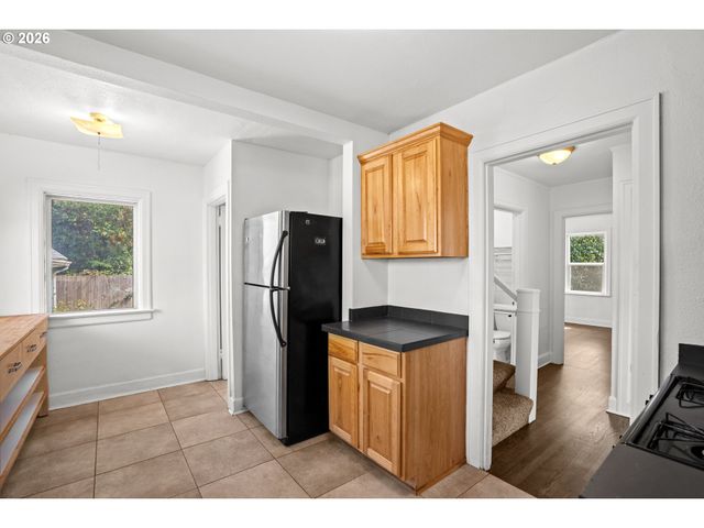 6312 N MONTANA Ave, Portland, OR 97217