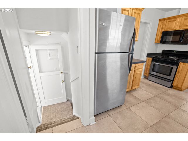 6312 N MONTANA Ave, Portland, OR 97217