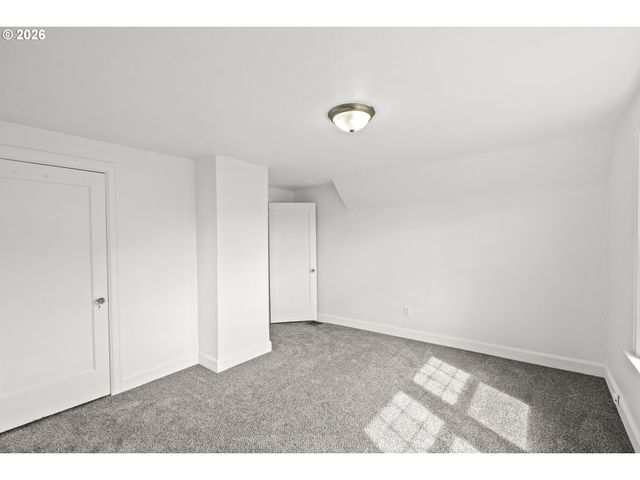 6312 N MONTANA Ave, Portland, OR 97217