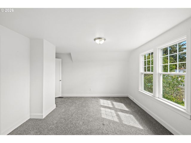 6312 N MONTANA Ave, Portland, OR 97217