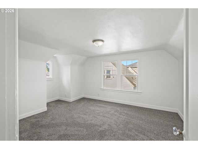 6312 N MONTANA Ave, Portland, OR 97217