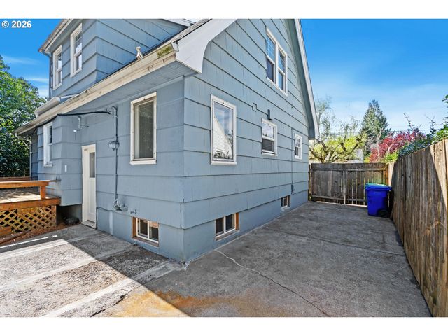 6312 N MONTANA Ave, Portland, OR 97217