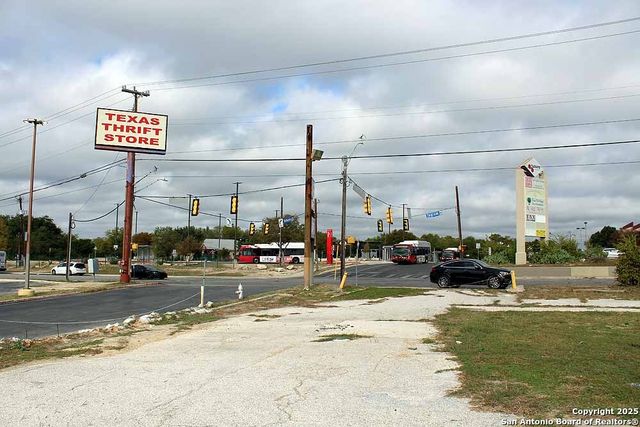 6850 Ingram Rd, San Antonio, TX 78238