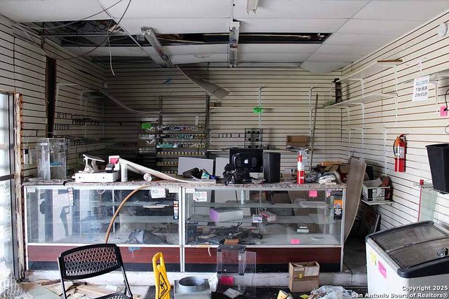 6850 Ingram Rd, San Antonio, TX 78238