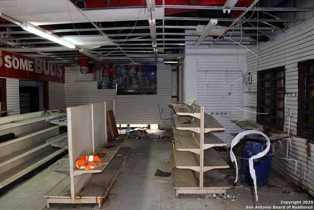 6850 Ingram Rd, San Antonio, TX 78238