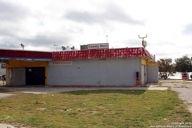 6850 Ingram Rd, San Antonio, TX 78238