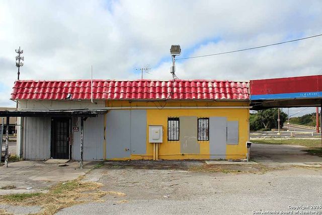 6850 Ingram Rd, San Antonio, TX 78238