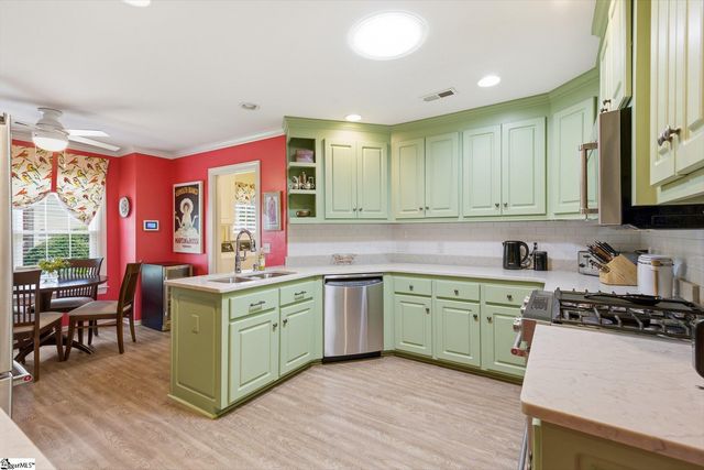132 Windstone Drive, Greenville, SC 29615