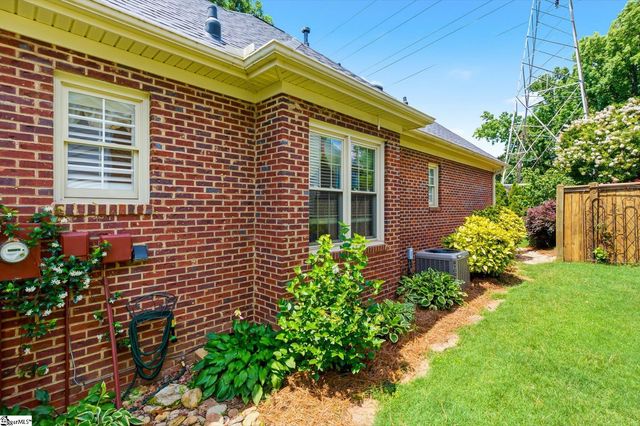 132 Windstone Drive, Greenville, SC 29615