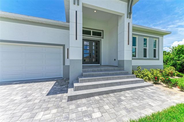 8147 TRACY CIRCLE, Port Charlotte, FL 33981