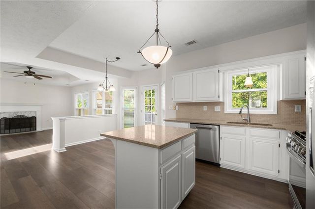 11935 Leeward Walk Circle, Alpharetta, GA 30005