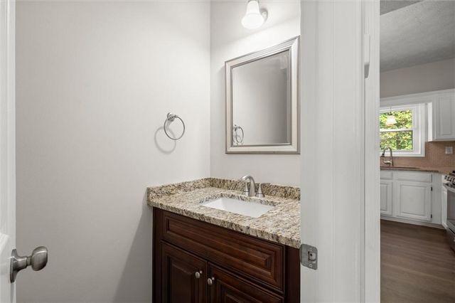 11935 Leeward Walk Circle, Alpharetta, GA 30005