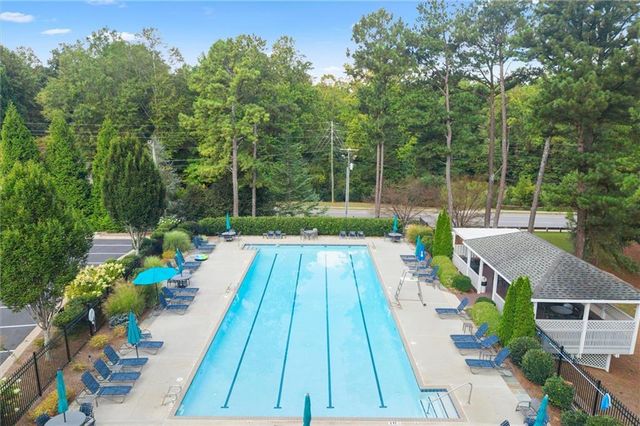 11935 Leeward Walk Circle, Alpharetta, GA 30005