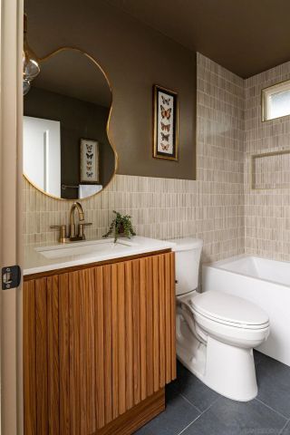 1551 Burgundy Rd, Encinitas, CA 92024