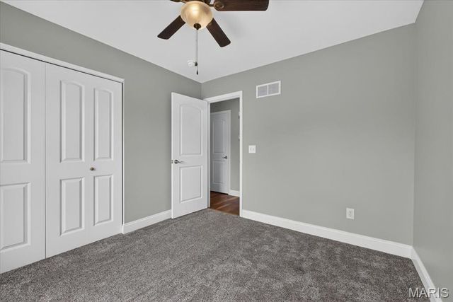 3700 S Lakeshore Drive, House Springs, MO 63051