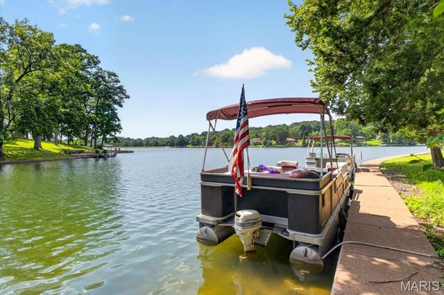 3700 S Lakeshore Drive, House Springs, MO 63051
