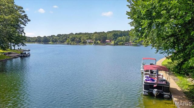 3700 S Lakeshore Drive, House Springs, MO 63051