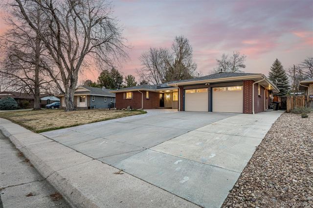 2540 S Jasmine Street, Denver, CO 80222