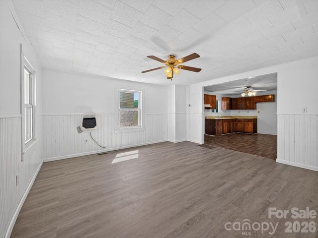 80 Ridge Street, Marion, NC 28752