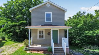 80 Ridge Street, Marion, NC 28752