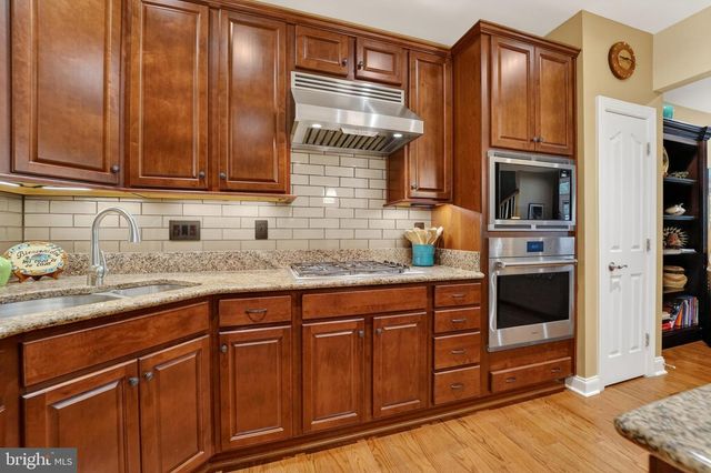 2509 PAINTED SUNSET DR, Ellicott City, MD 21042