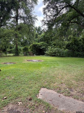 219 N Main St., Rusk, TX 75785