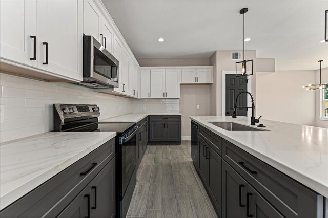 8135 Woodward Street B, Houston, TX 77051