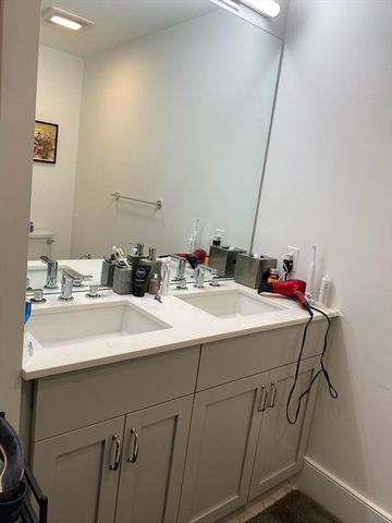 30 Polk St 206, Boston, MA 02129