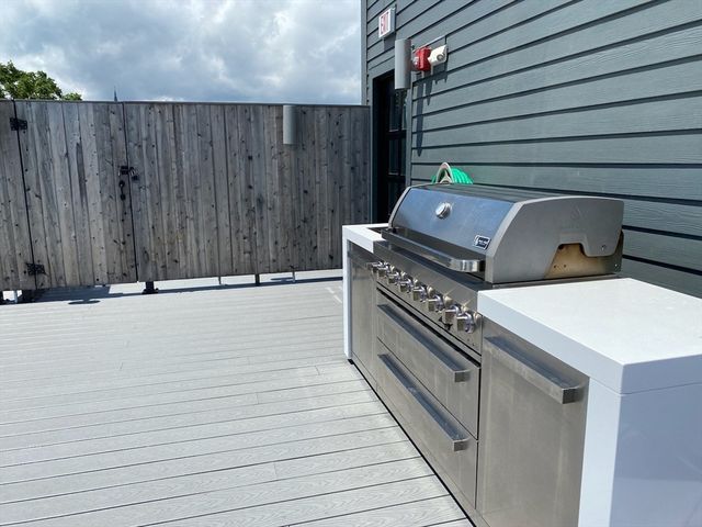 30 Polk St 206, Boston, MA 02129