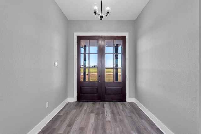 519 Chuckwagon Trail, Angleton, TX 77515