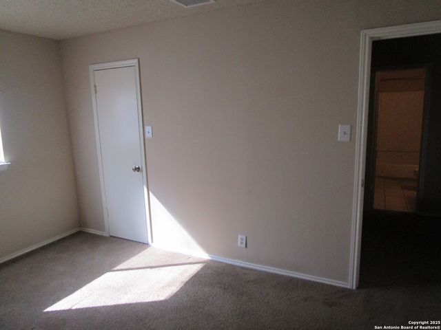 7714 Moonlit Ridge, San Antonio, TX 78239