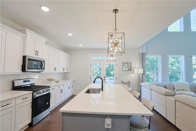 119 Dazzling Court, Dallas, GA 30132