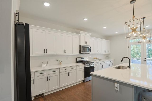 119 Dazzling Court, Dallas, GA 30132