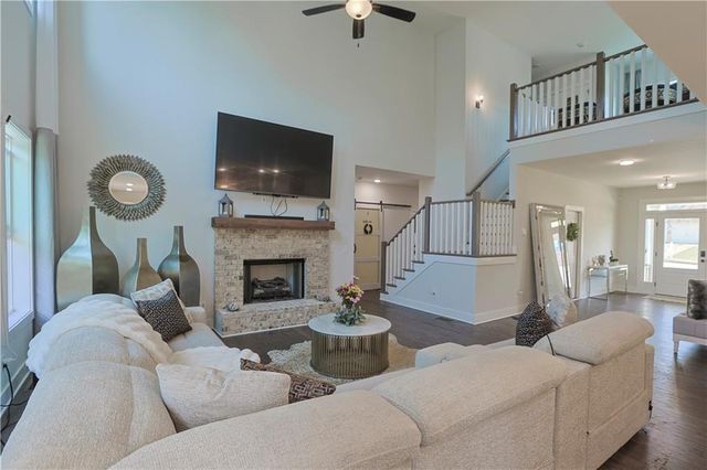 119 Dazzling Court, Dallas, GA 30132