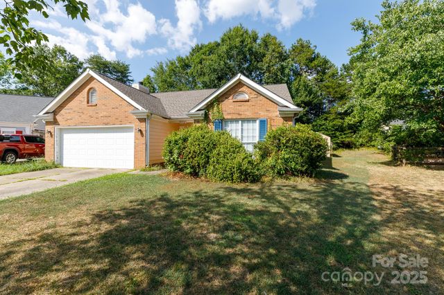 8601 Findon Place, Charlotte, NC 28215
