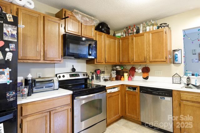 8601 Findon Place, Charlotte, NC 28215