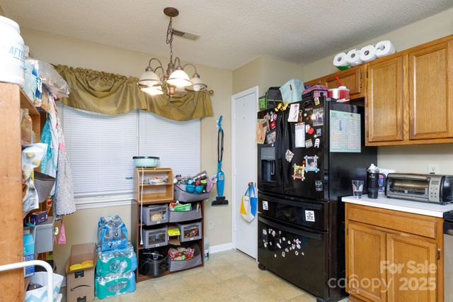 8601 Findon Place, Charlotte, NC 28215