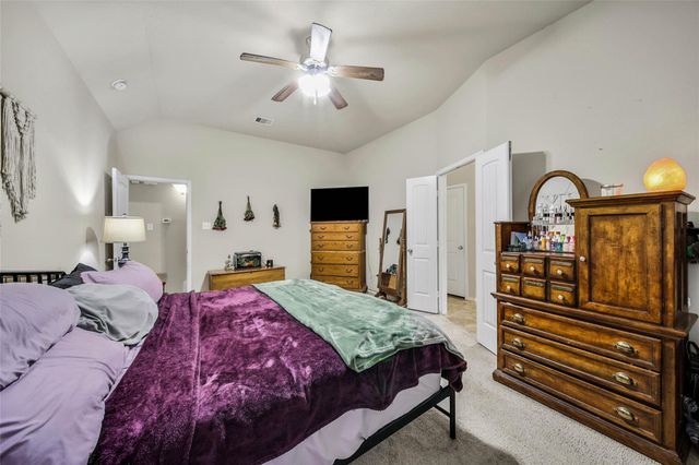 9978 Sterling Place Drive, Conroe, TX 77303