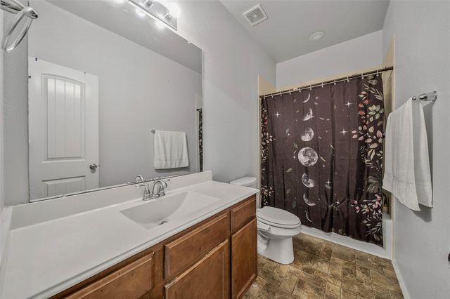 9978 Sterling Place Drive, Conroe, TX 77303