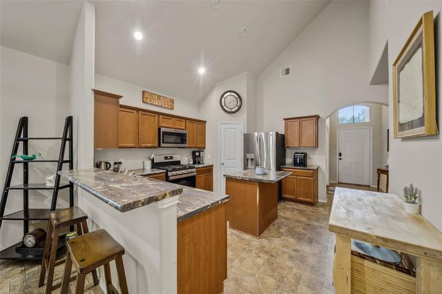 9978 Sterling Place Drive, Conroe, TX 77303
