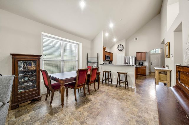 9978 Sterling Place Drive, Conroe, TX 77303