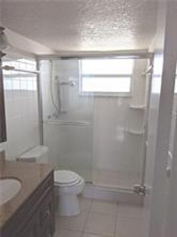2555 NE 11th Street 803, Fort Lauderdale, FL 33304
