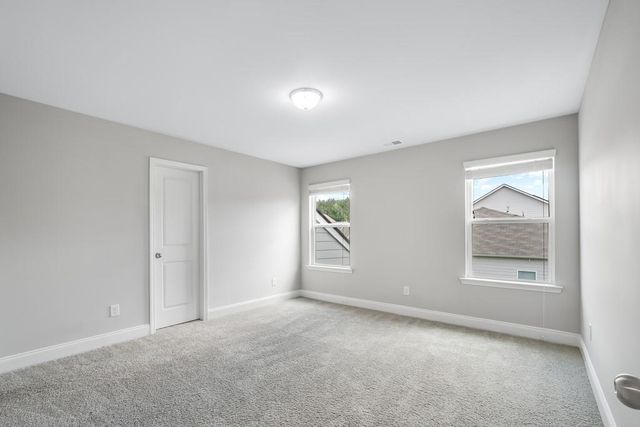 24 Castlemoor Loop, Adairsville, GA 30103