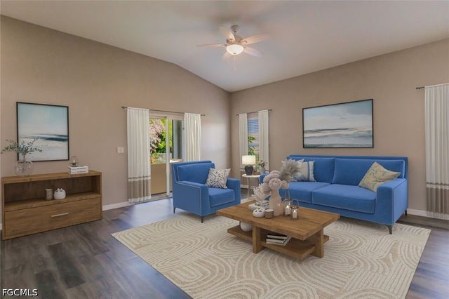 205 NE 21ST AVE, Cape Coral, FL 33993