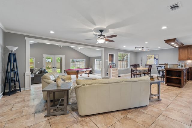 11 Red Oak Drive, Conway, AR 72034