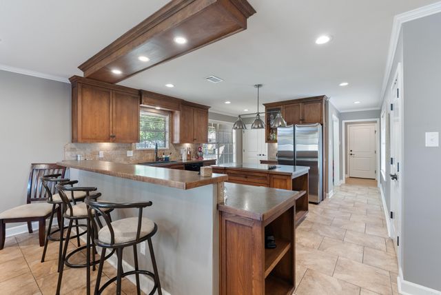 11 Red Oak Drive, Conway, AR 72034