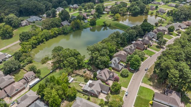 4500 Nicholas Lane, Southaven, MS 38672